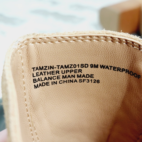 NEW Blondo Tamzin Waterproof Bootie in Tan Suede A250 - Picture 14 of 15